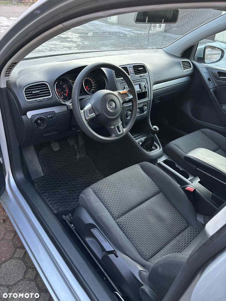 Volkswagen Golf 1.6 Comfortline - 8