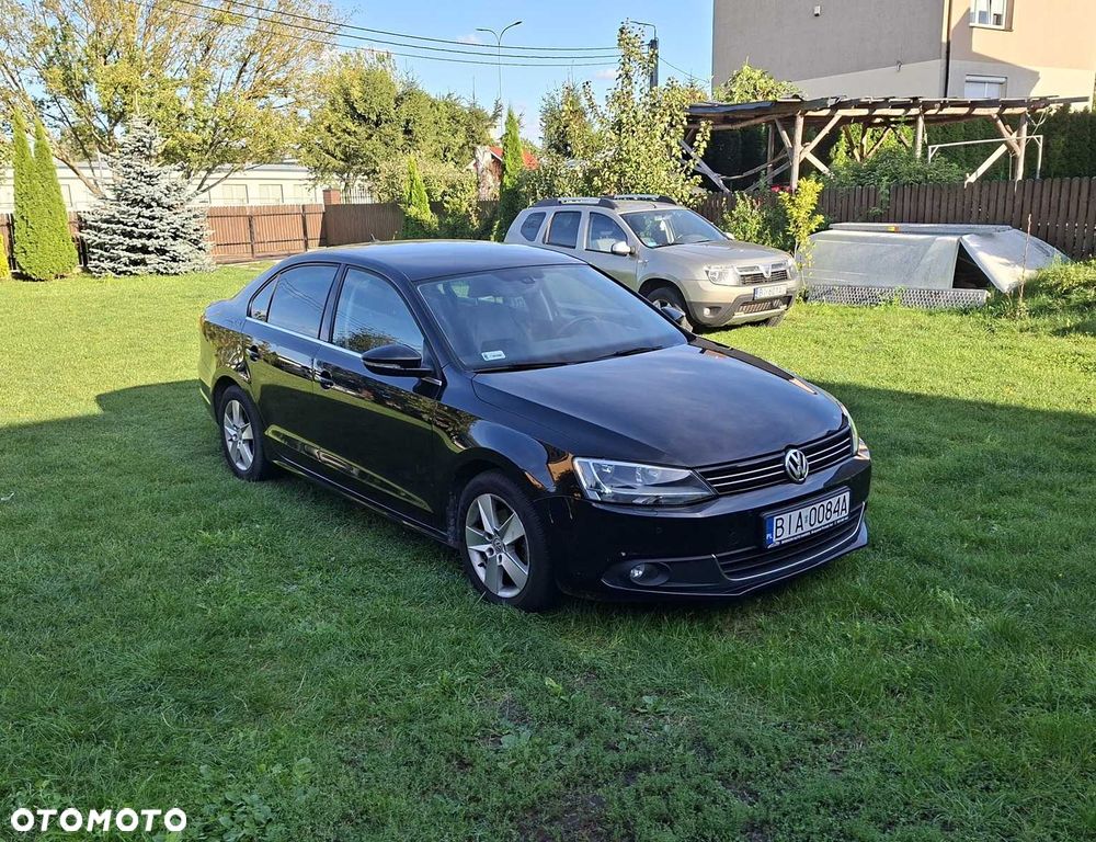Volkswagen Jetta - 3