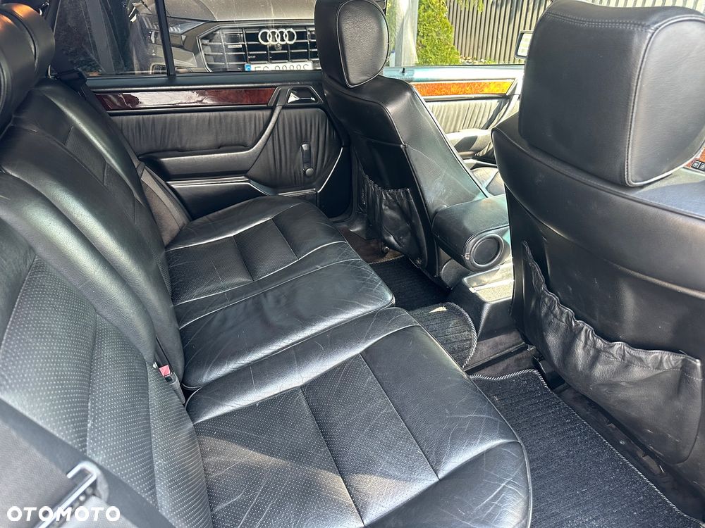 Mercedes-Benz W124 (1984-1993) - 13