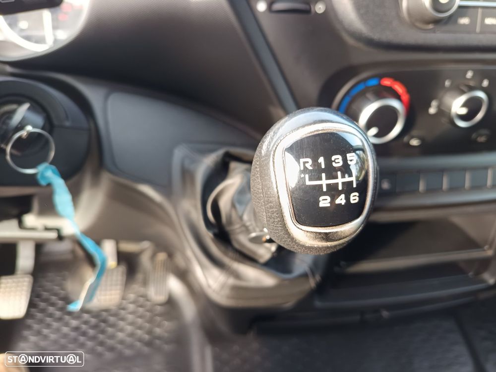 Iveco Daily 3.0 35C16H 3750 CD - 16