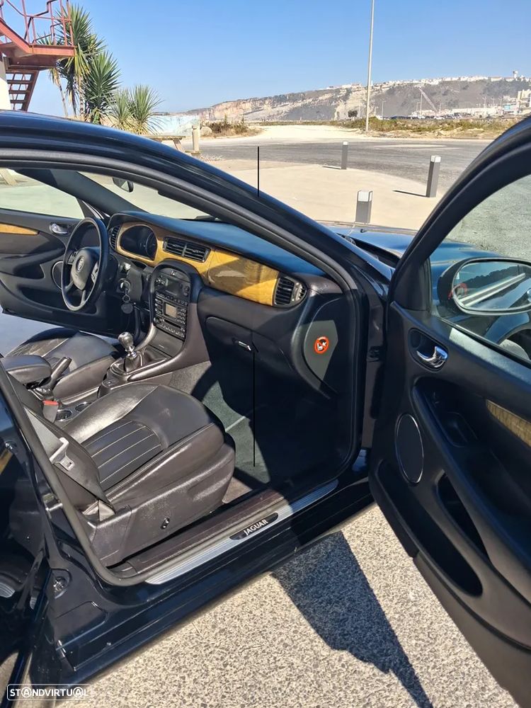 Jaguar X-Type 2.0 D Executive - 7