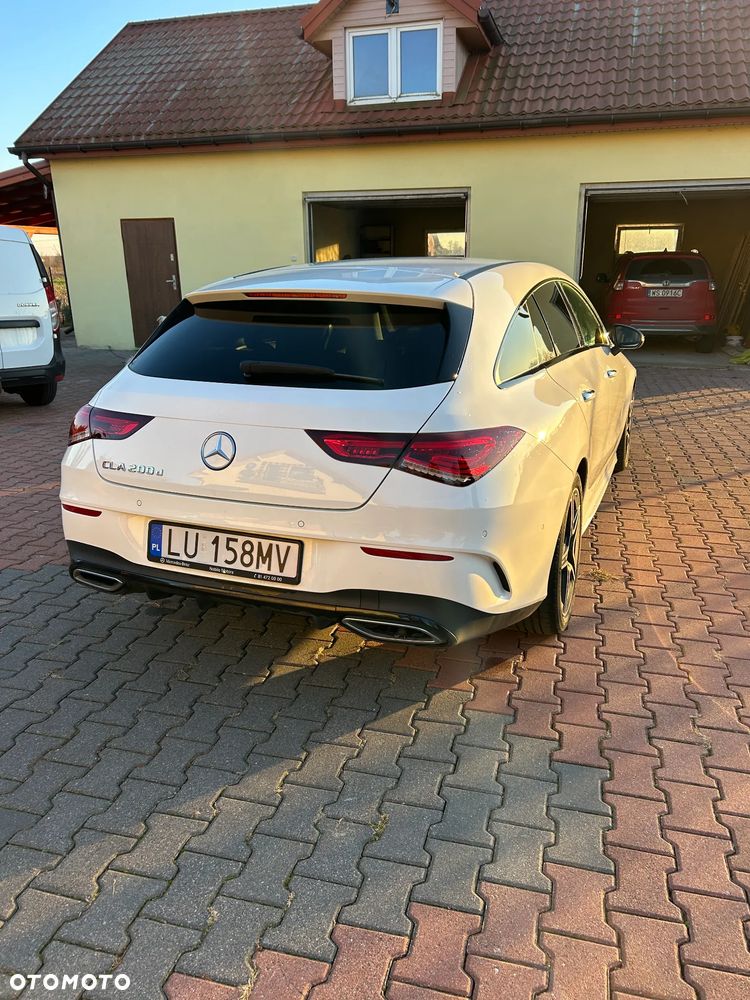Mercedes-Benz CLA 200 d AMG Line 8G-DCT - 4