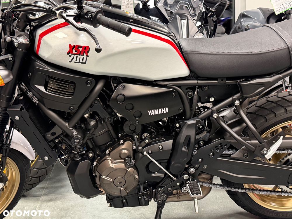 Yamaha XSR - 33