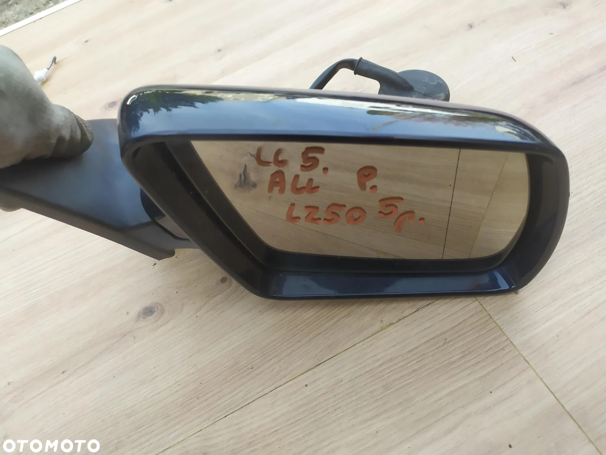 AUDI A6 C6 ALLROAD LUSTERKO PRAWE LZ5D 5 Pin - 6