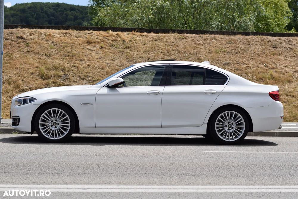 BMW Seria 5 520d Aut. Luxury Line - 18