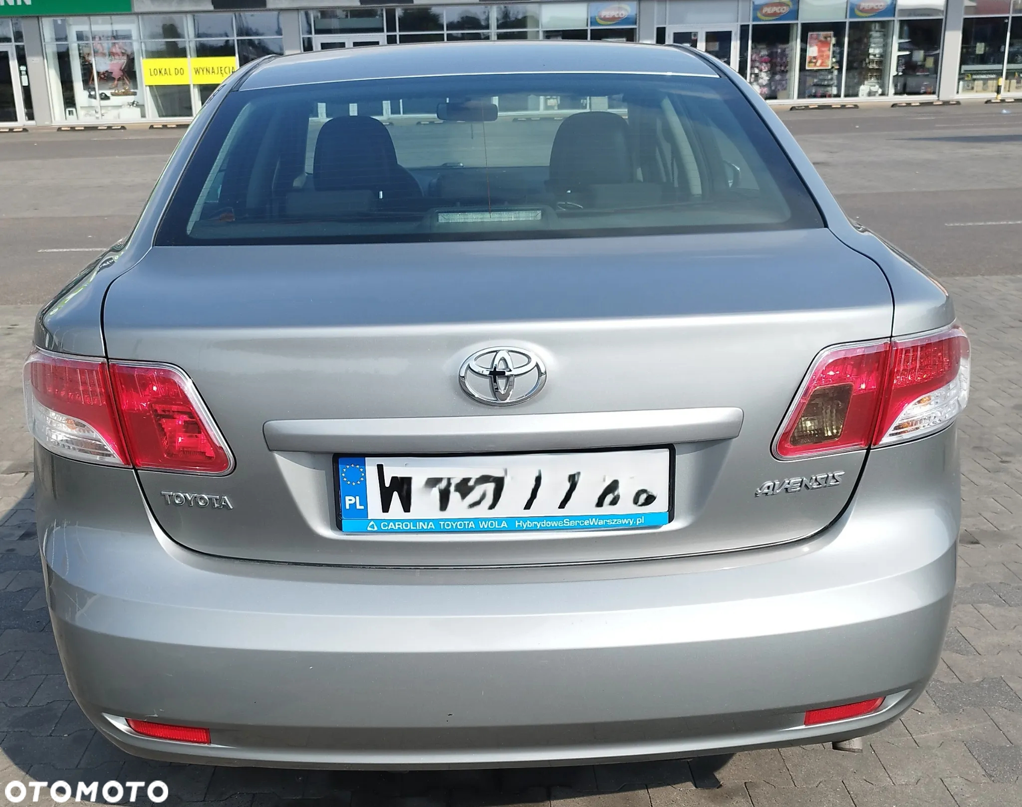 Toyota Avensis - 4