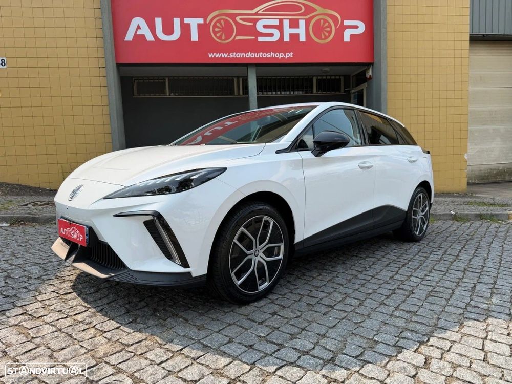 MG MG4 64 kWh Luxury - 8