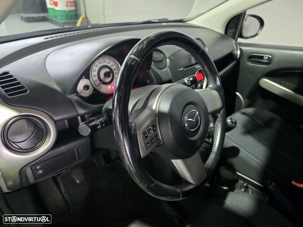 Mazda 2 1.3 MZR Sport - 10