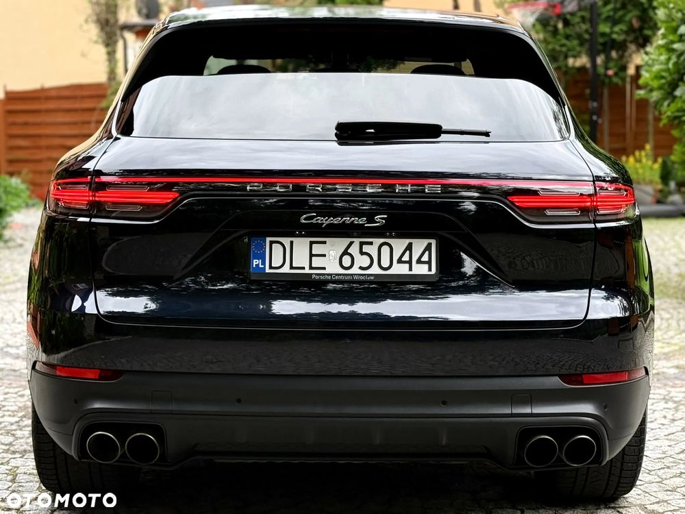 Porsche Cayenne S - 6