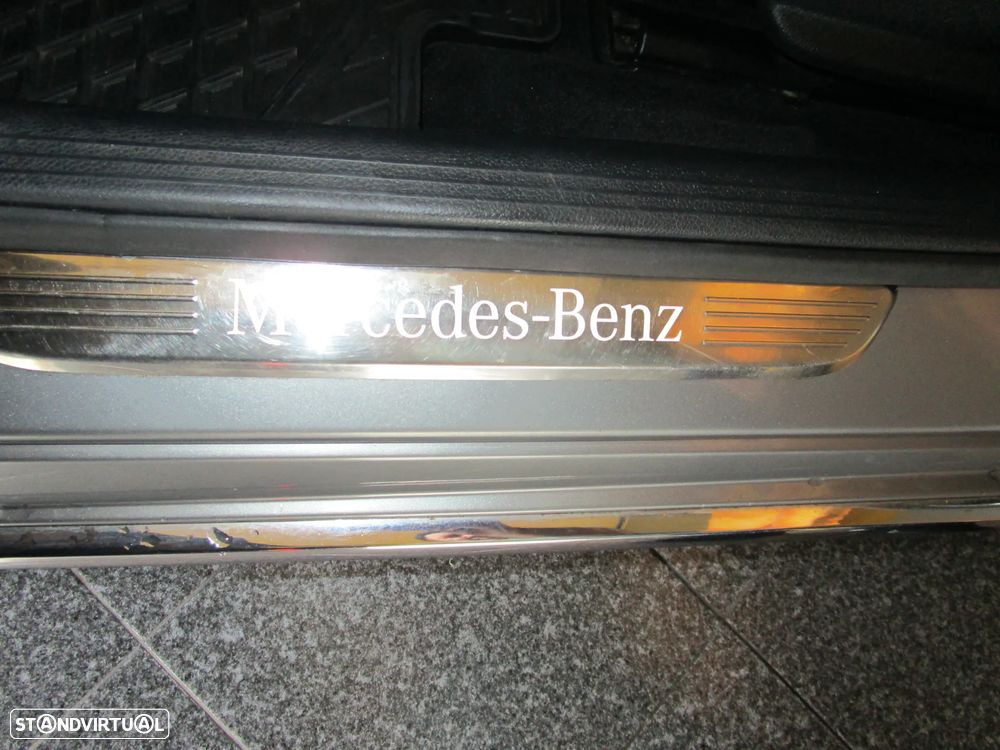 Mercedes-Benz C 300 BlueTEC Hybrid Exclusive - 17