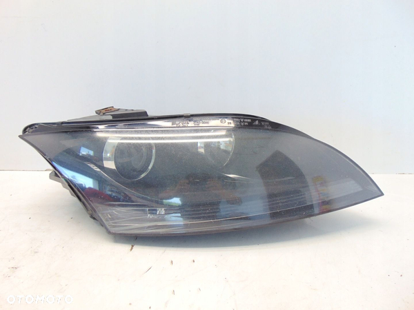 LAMPA PRAWA PRAWY PRZÓD PRZEDNIA AUDI TT 8J 8J0941004N
