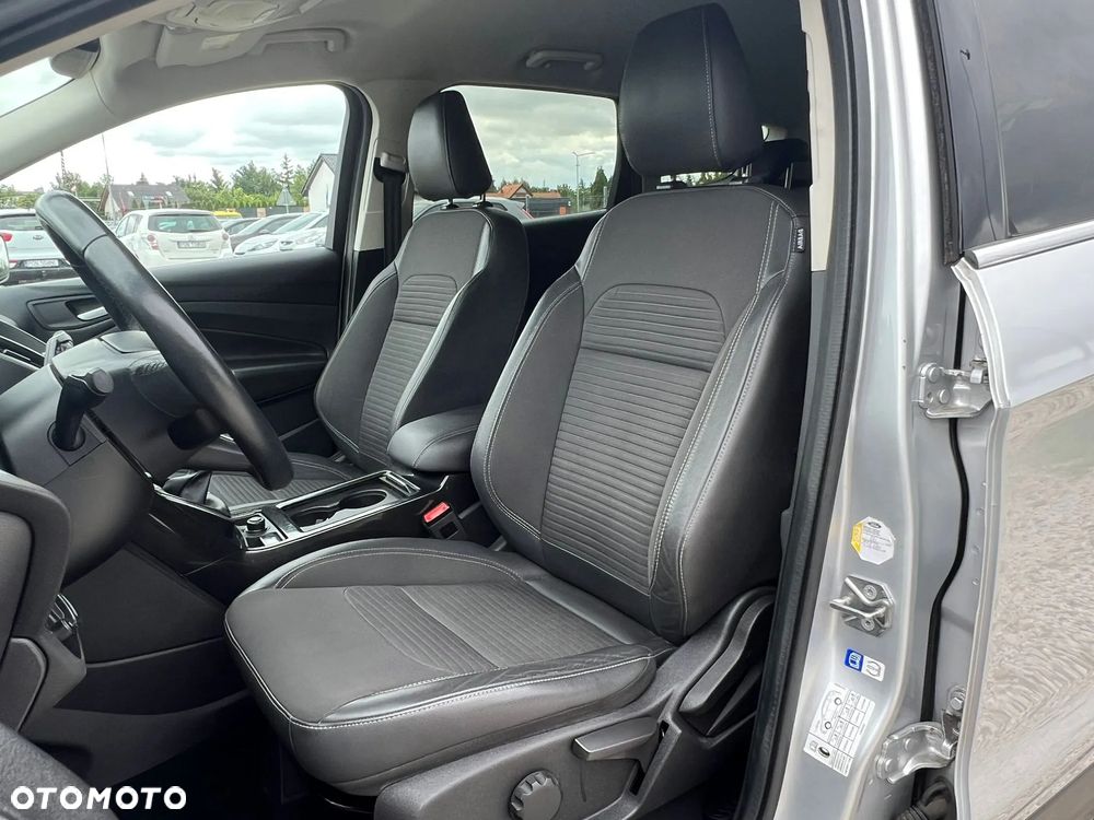 Ford Kuga 2.0 TDCi AWD Edition - 29