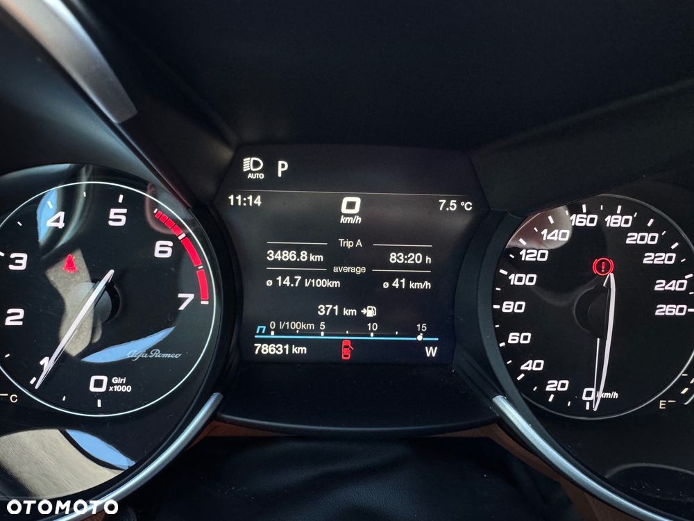 Alfa Romeo Giulia 2.0 Turbo Veloce Q4 - 11