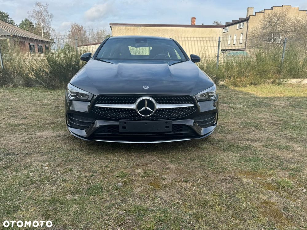 Mercedes-Benz CLA 200 d 8G-DCT AMG Line - 1