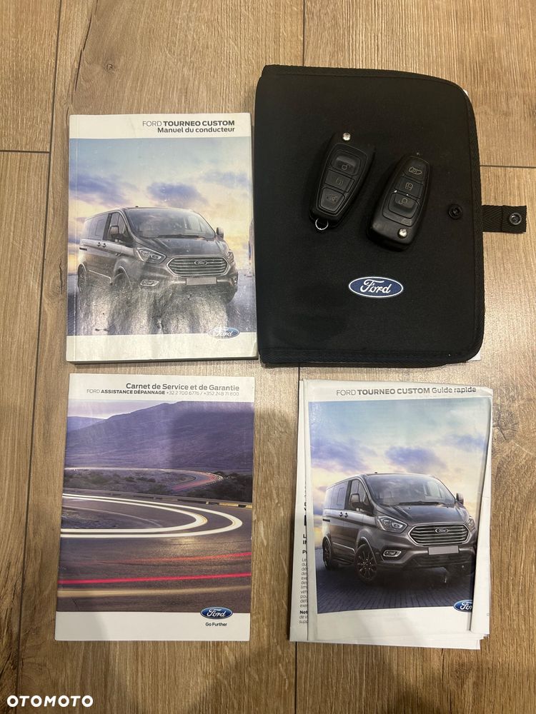 Ford Tourneo Custom 2.0 TDCi L2 Titanium SelectShift - 26