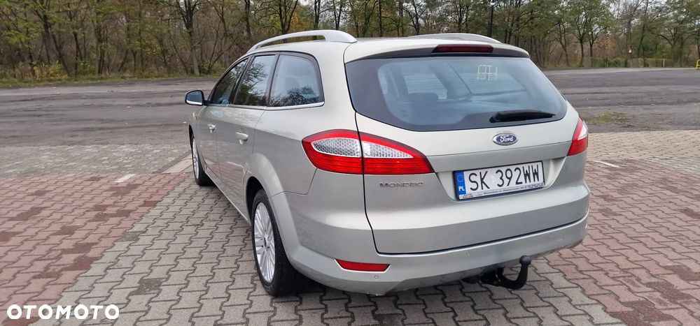 Ford Mondeo 2.0 FF Titanium - 26