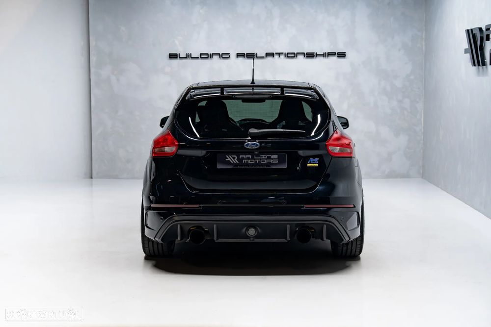 Ford Focus 2.3 EcoBoost RS - 14