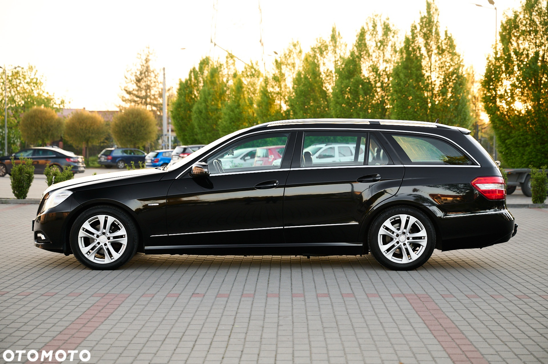 Mercedes-Benz Klasa E 200 BlueTEC 7G-TRONIC Avantgarde - 9