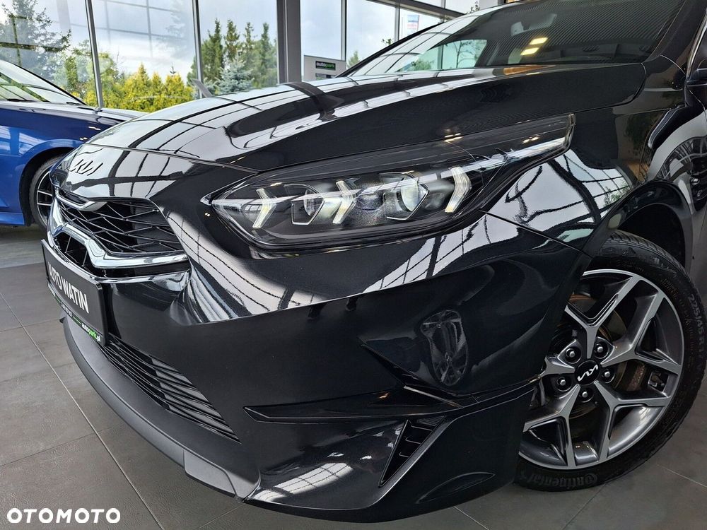 Kia Ceed 1.5 T-GDI Business Line DCT - 13