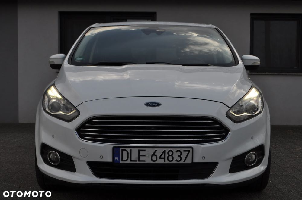 Ford S-Max 2.0 TDCi Titanium - 3