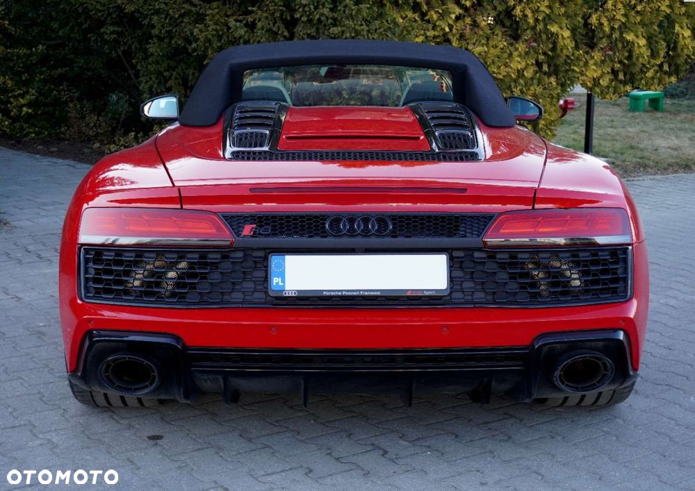 Audi R8 Spyder V10 RWD Performance - 15