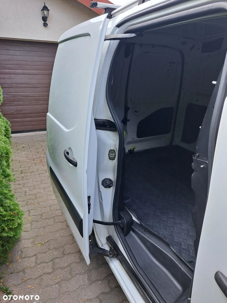 Peugeot Partner - 27