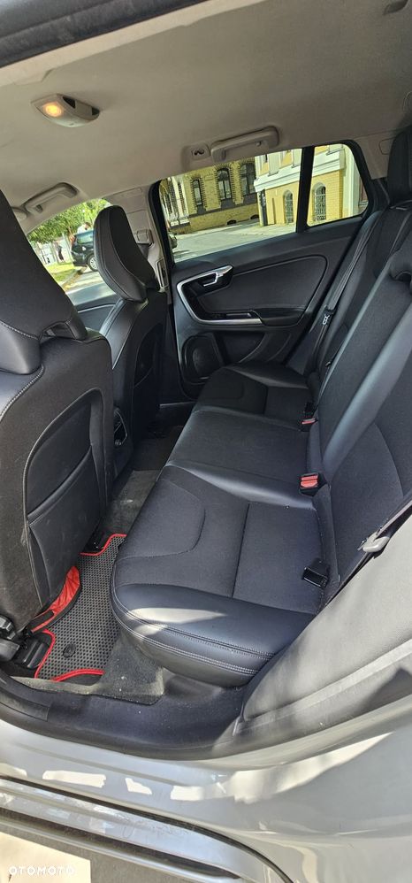 Volvo V60 D4 Drive-E Base - 7