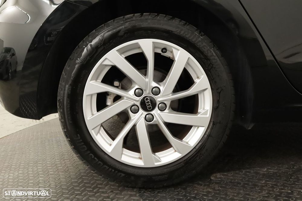 Audi A1 Sportback 30 TFSI Advanced S tronic - 5