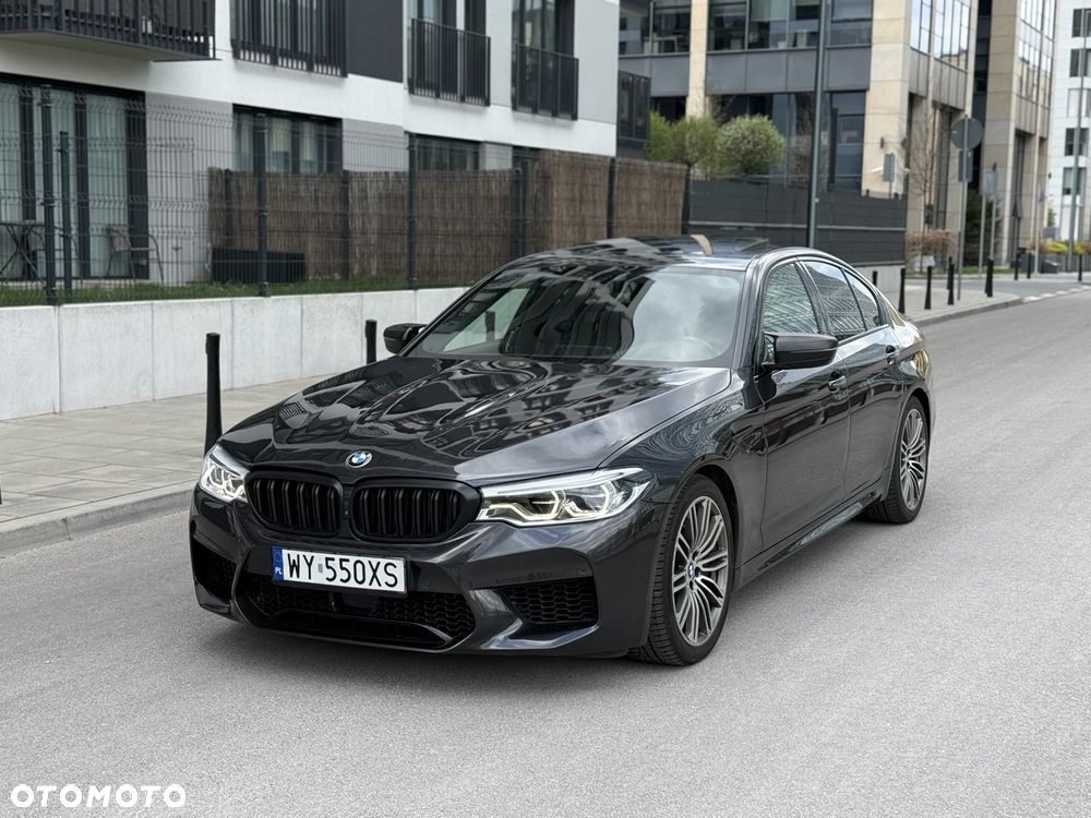 BMW Seria 5 M550i xDrive sport - 6