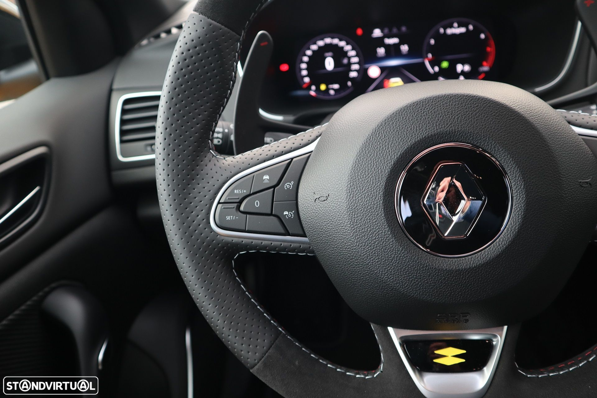 Renault Mégane 1.8 TCe R.S. Ultime EDC - 25