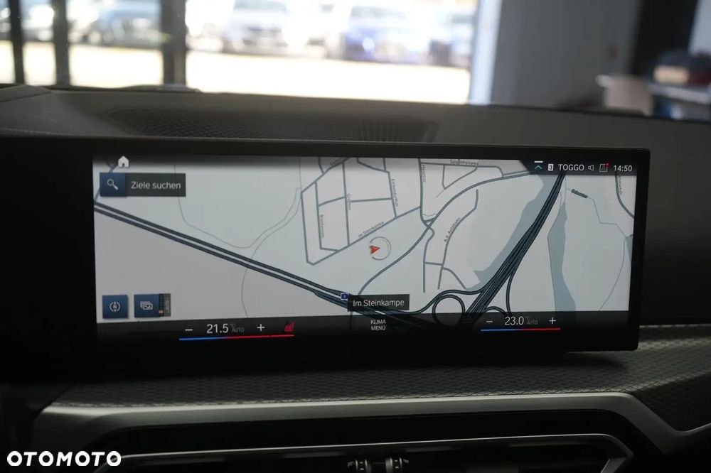 BMW Seria 3 330i xDrive M Sport - 10