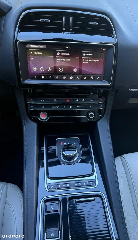 Jaguar F-Pace 2.0 i4D AWD Prestige - 13