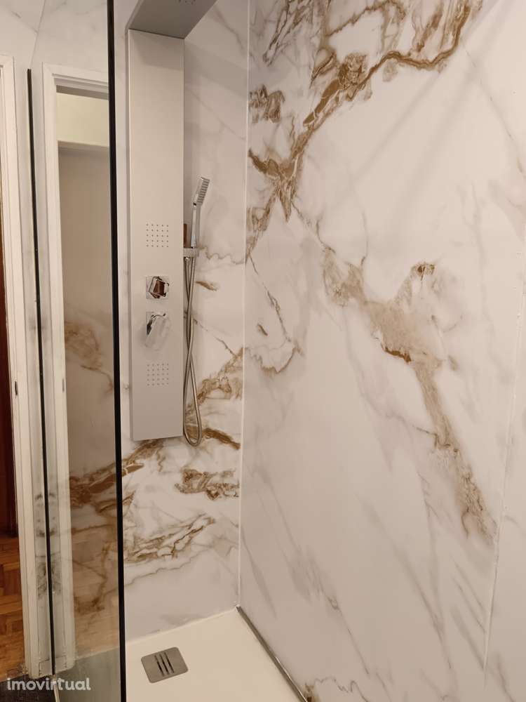 Quarto no centro perto da Avenida Central - Grande imagem: 5/10