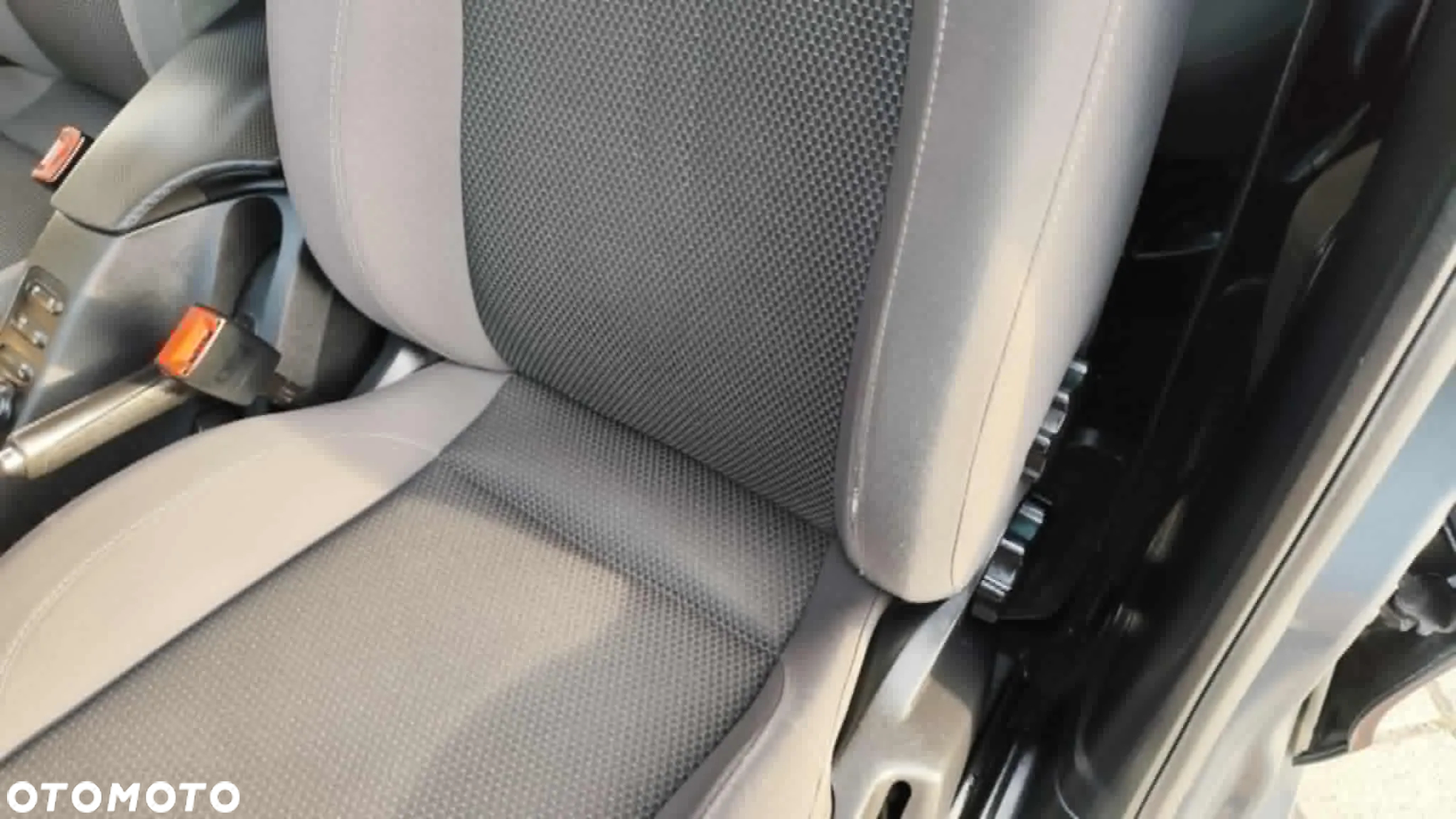 Seat Altea XL 1.6 TDI ITECH DSG - 9