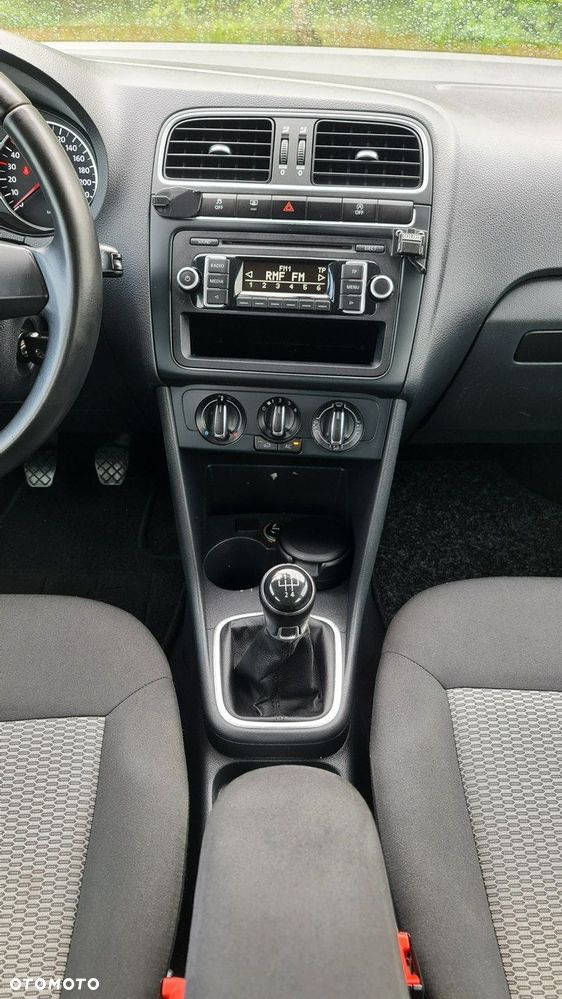 Volkswagen Polo - 18