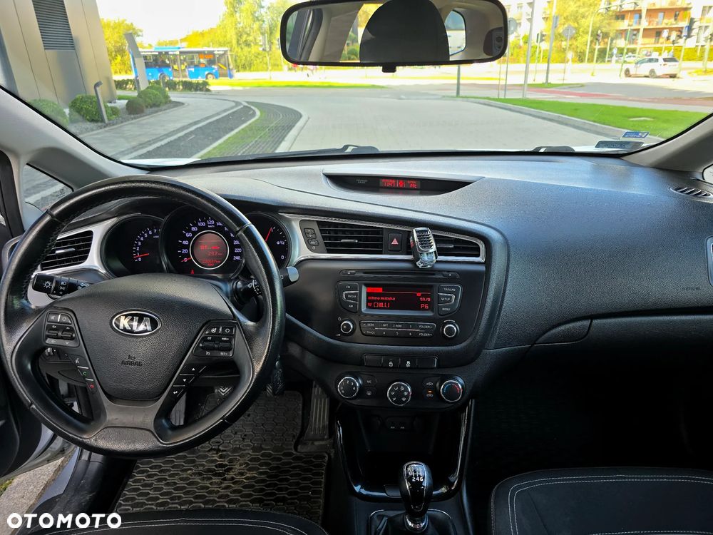 Kia Ceed - 19
