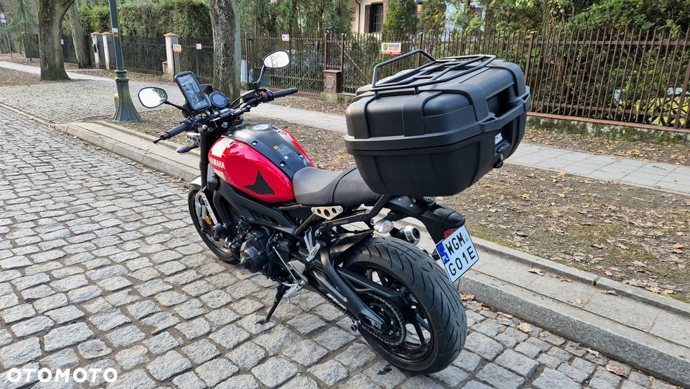 Yamaha XSR - 12