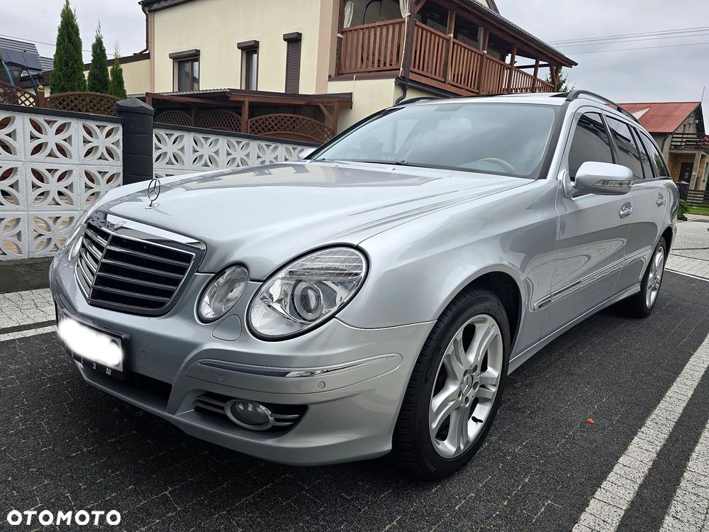 Mercedes-Benz Klasa E 320 CDI 4-Matic Avantgarde - 34