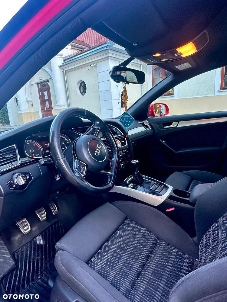 Audi A4 Avant 2.0 TDI DPF clean diesel S line Sportpaket - 9