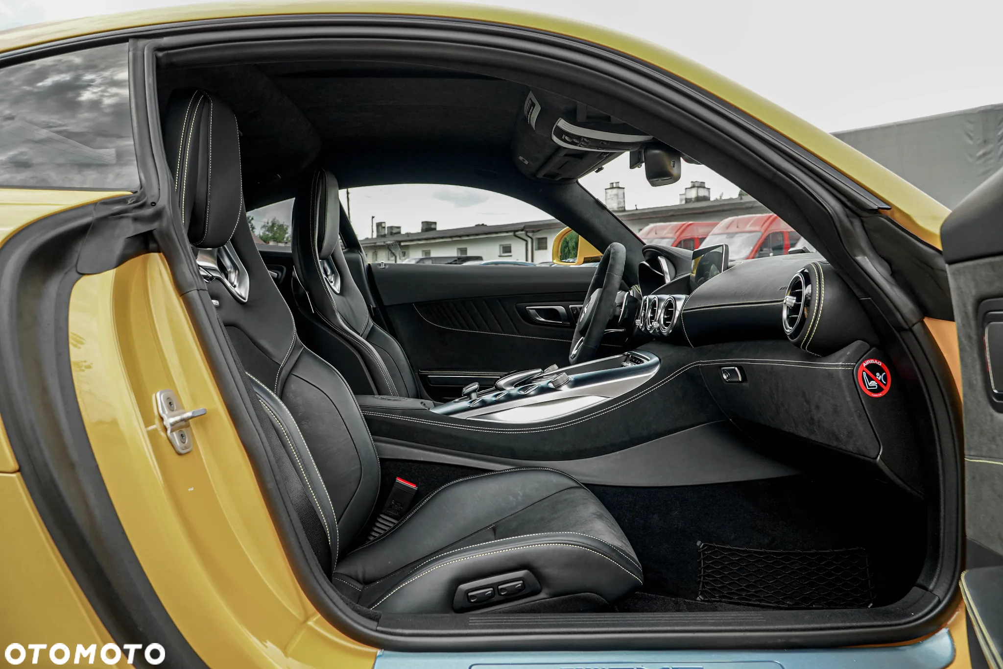 Mercedes-Benz AMG GT S Coupe Speedshift 7G-DCT - 29