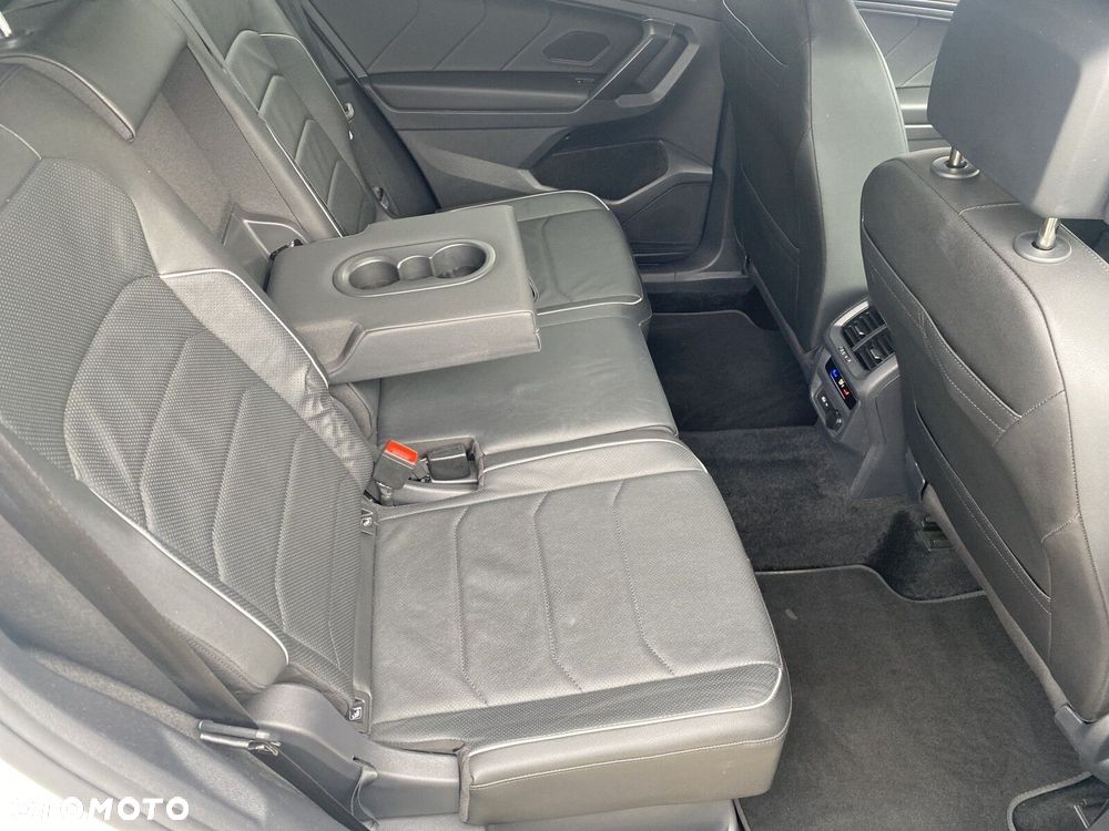 Volkswagen Tiguan Allspace - 16