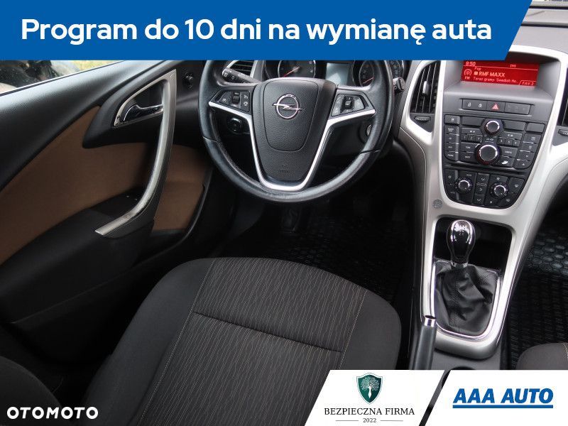 Opel Astra - 9