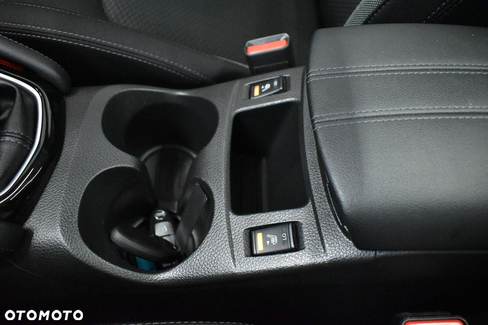 Nissan Qashqai - 16