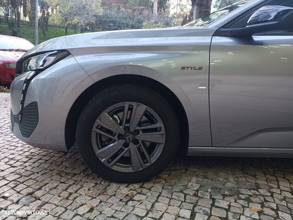 Peugeot 308 1.2 Hybrid Allure e-DCS6 - 9