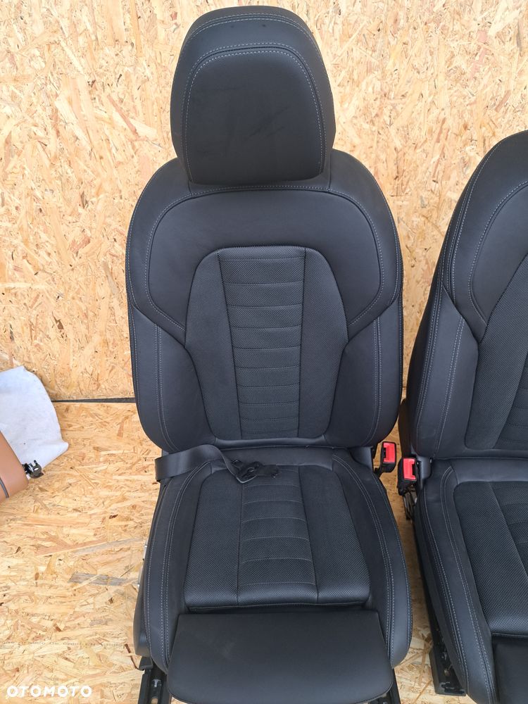 BMW X3 iX3 g01 g08 fotele Mapkiet tapicerka kanapa czarna skóra grzana boczki tunel - 2