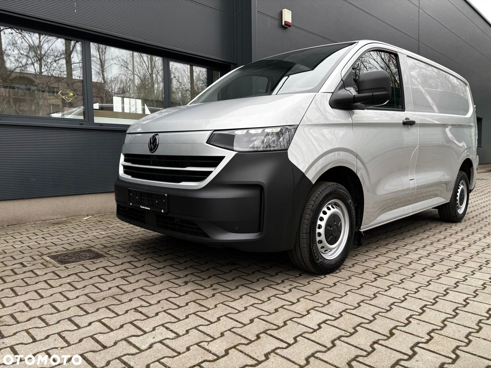 Volkswagen Transporter 2.0 TDI 150KM 6-bm L1 - 16