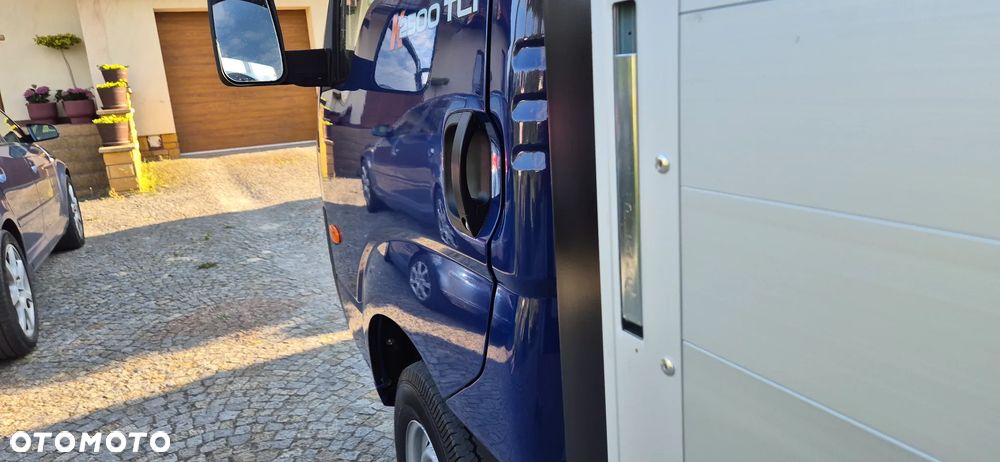 Kia K2500 - 11