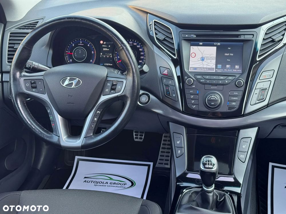 Hyundai i40 - 12