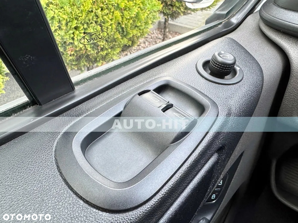 Ford Transit - 28