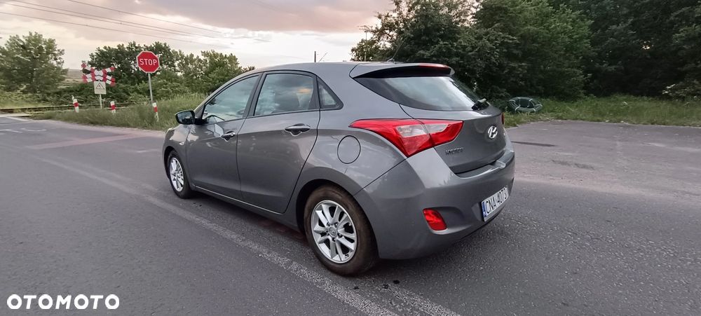 Hyundai i30 1.4 Fifa World Cup Edition - 4